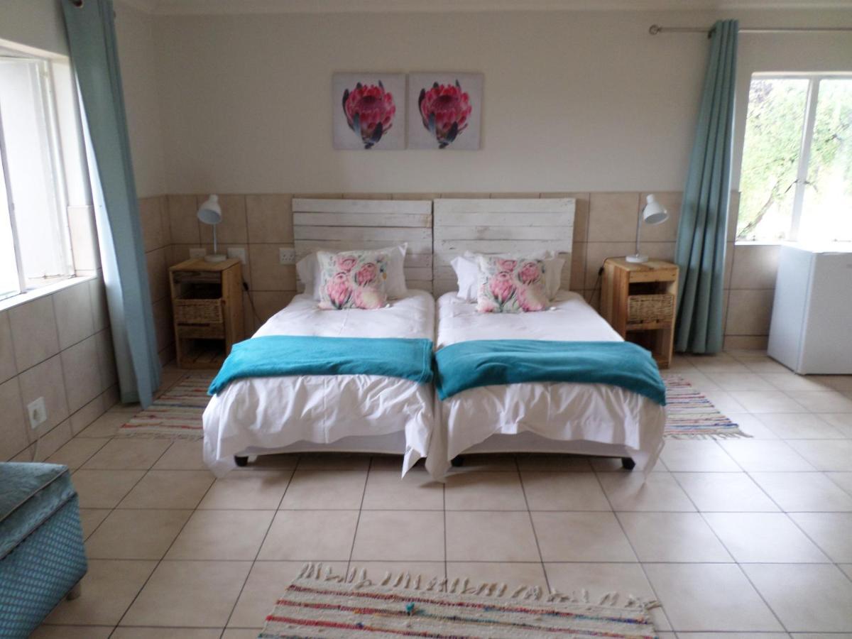 Out Of Nature Country Lodge Windhoek Bagian luar foto