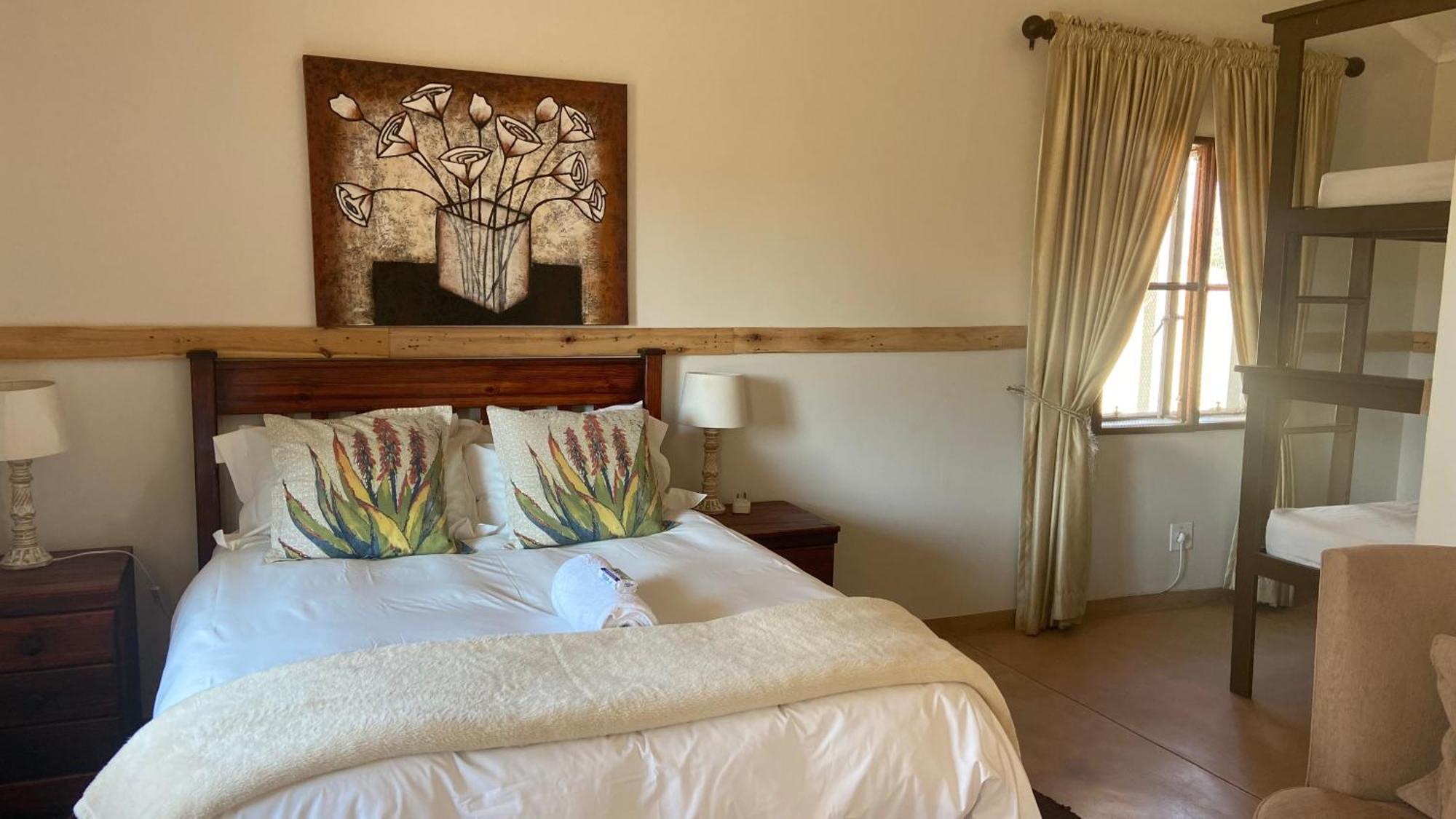 Out Of Nature Country Lodge Windhoek Bagian luar foto