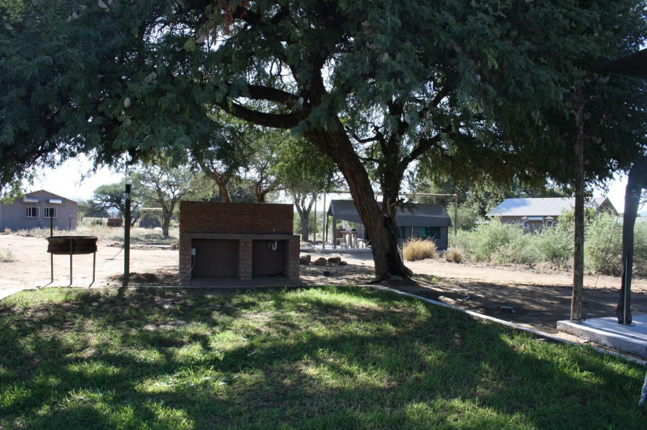 Out Of Nature Country Lodge Windhoek Bagian luar foto
