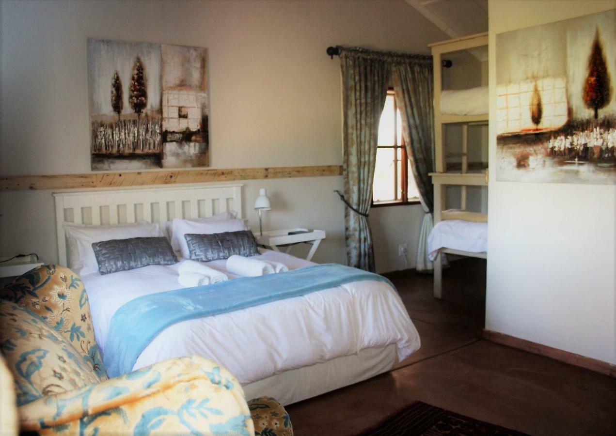Out Of Nature Country Lodge Windhoek Bagian luar foto
