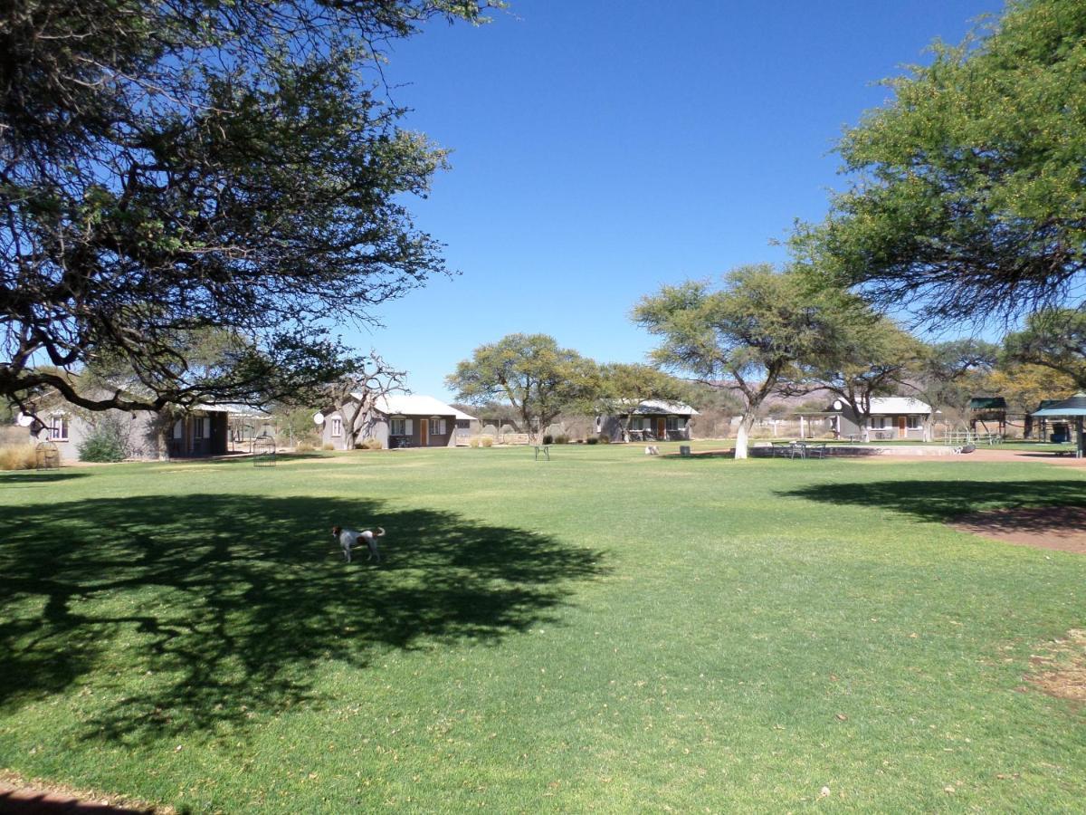 Out Of Nature Country Lodge Windhoek Bagian luar foto