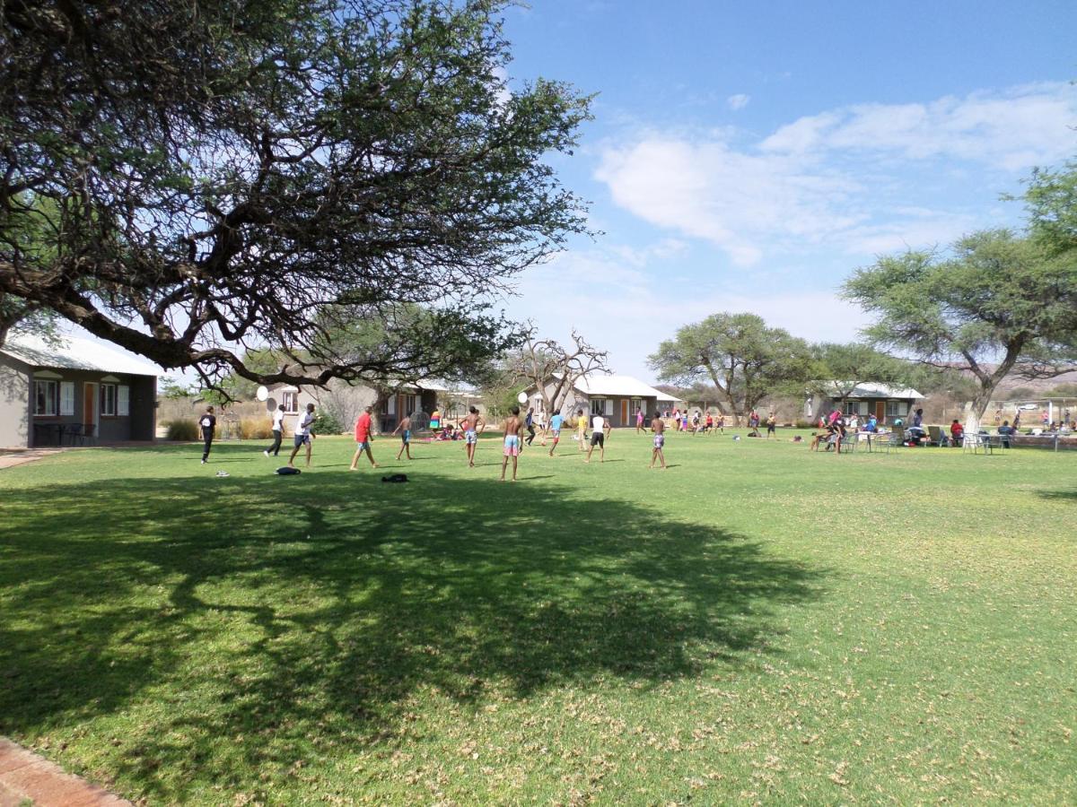 Out Of Nature Country Lodge Windhoek Bagian luar foto